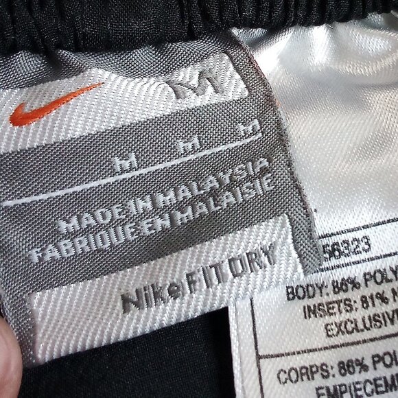 Vintage Nike Fit Dry Striped Wind Pants Joggers Trainers - Picture 4 of 8